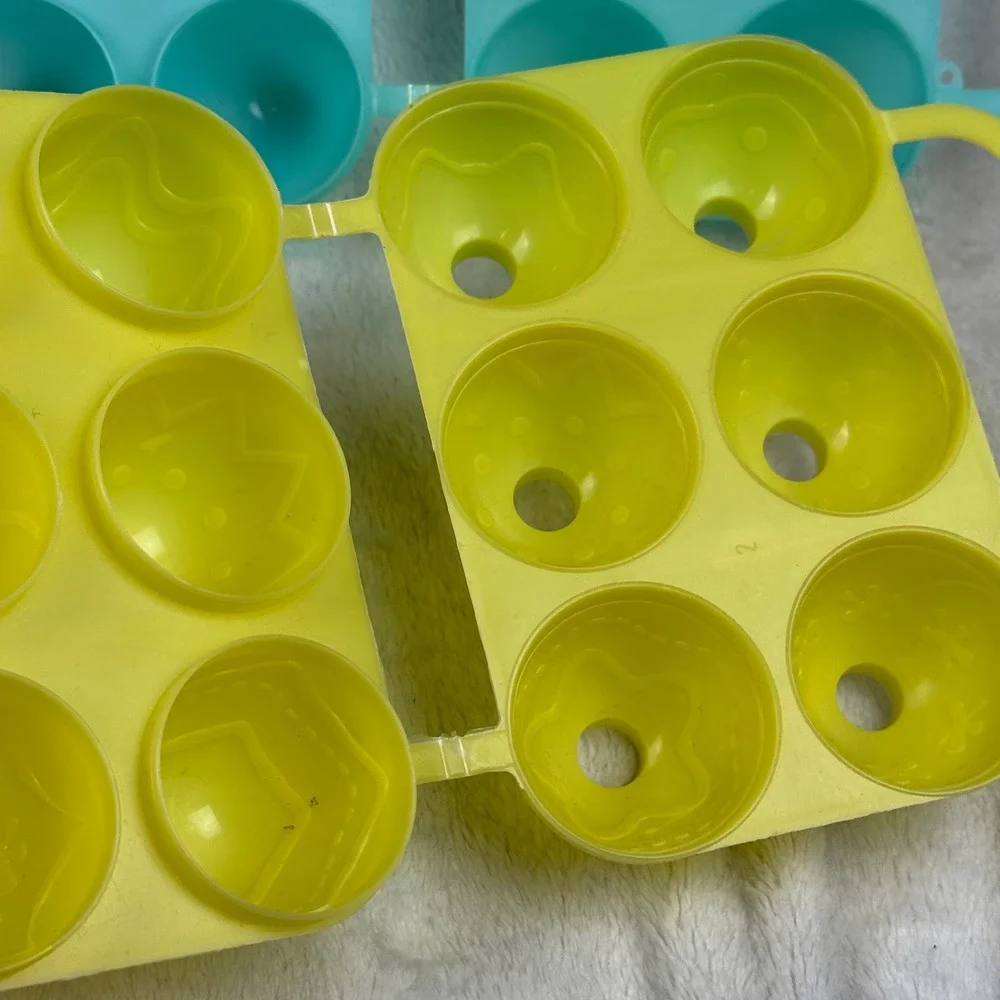 Vintage Jell-O Jiggler Egg Molds Set of 2 Yellow Teal Plastic Easter Kitchenware